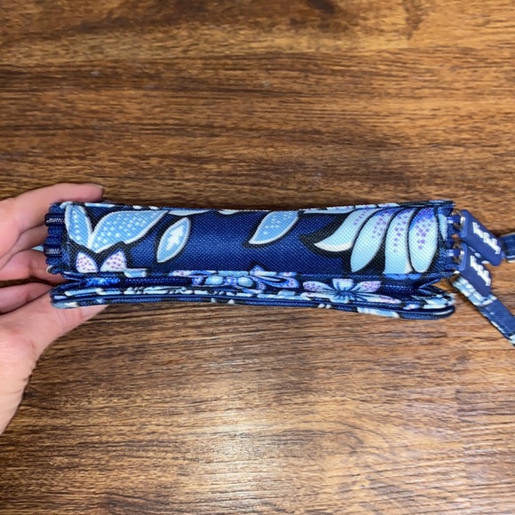 Vera Bradley Tropic Tapestry 3 in 1 Crossbody-NWOT - Picture 12 of 15